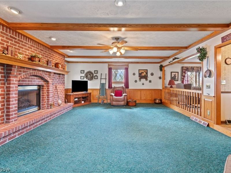 7451 Hahn Street, Louisville, OH 44641 Photo 10