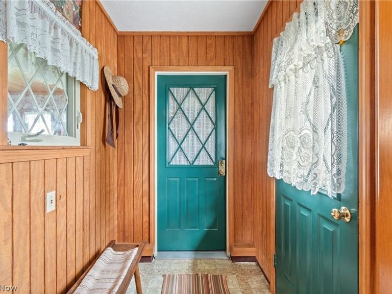 7451 Hahn Street, Louisville, OH 44641 Photo 26