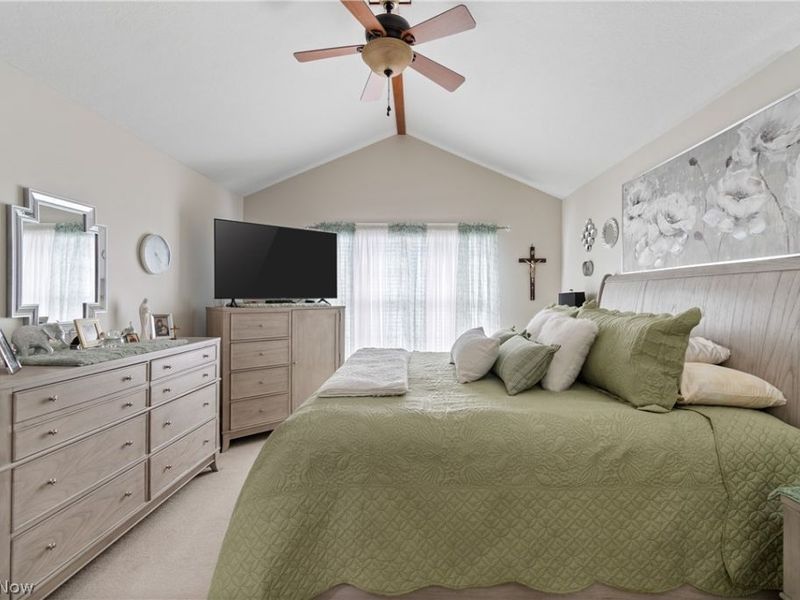 1220 Saint Abigail Street SW, Hartville, OH 44632 Photo 17