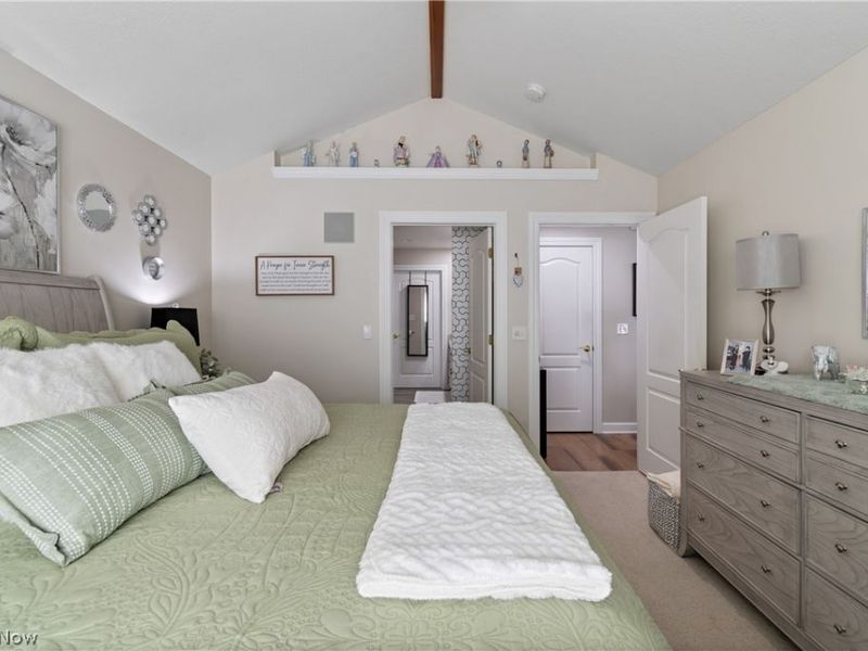 1220 Saint Abigail Street SW, Hartville, OH 44632 Photo 18