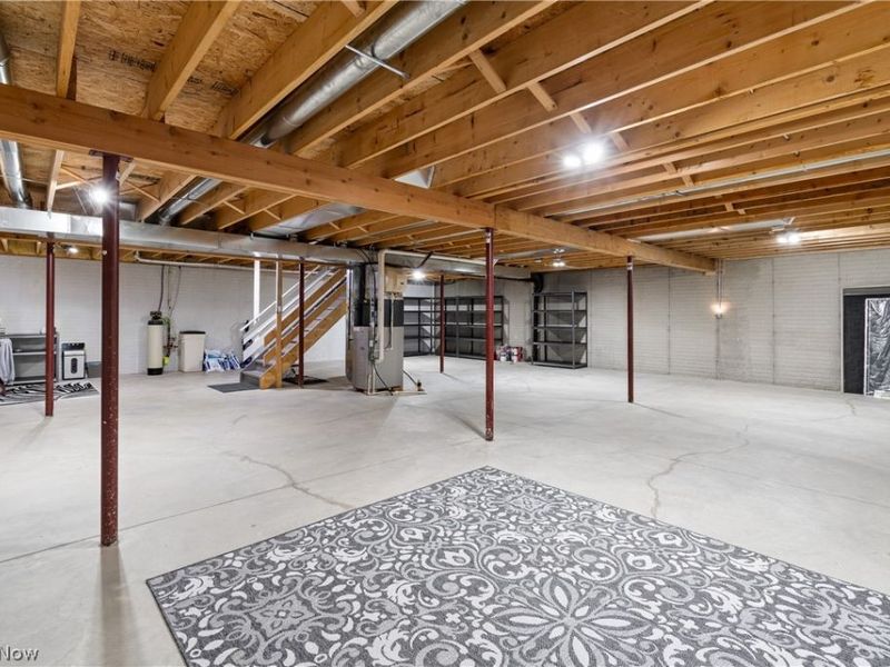 1220 Saint Abigail Street SW, Hartville, OH 44632 Photo 26