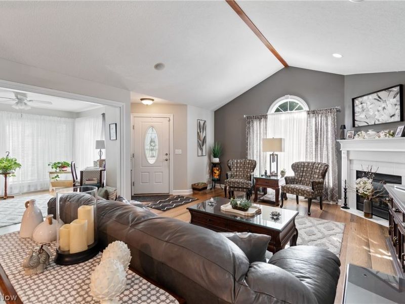 1220 Saint Abigail Street SW, Hartville, OH 44632 Photo 4