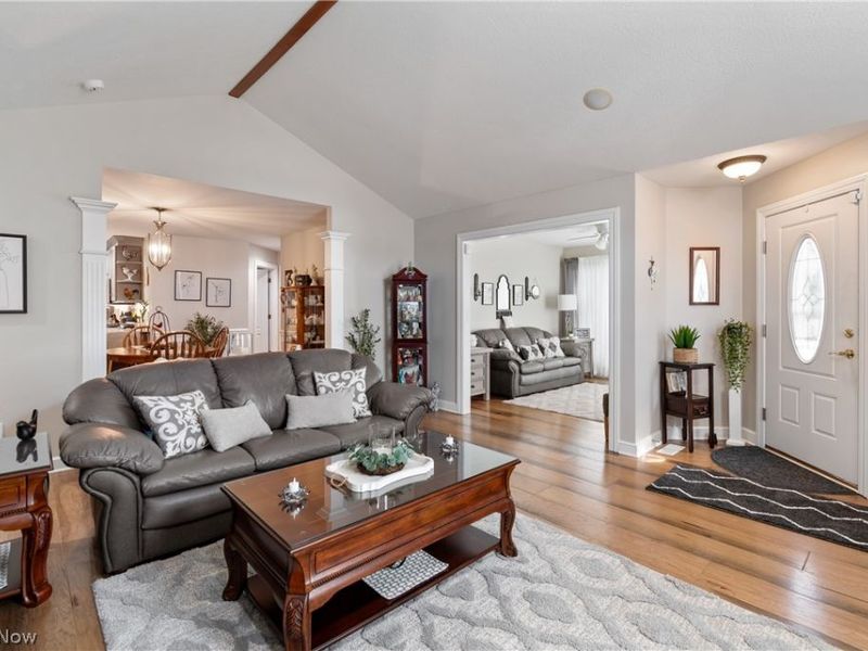 1220 Saint Abigail Street SW, Hartville, OH 44632 Photo 8