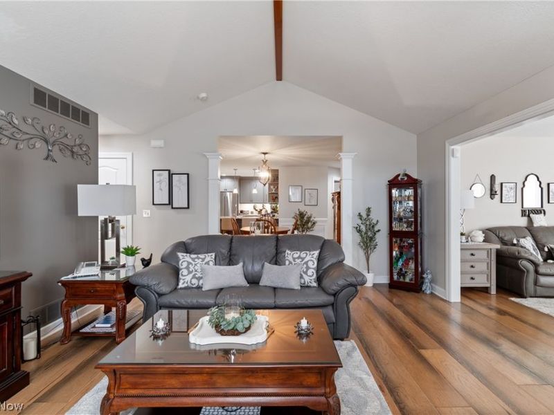 1220 Saint Abigail Street SW, Hartville, OH 44632 Photo 9