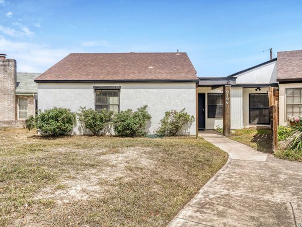 9106 windgarden, Windcrest, TX 78239