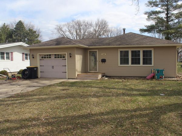 1109 S Moore Street, Blue Earth, MN 56013