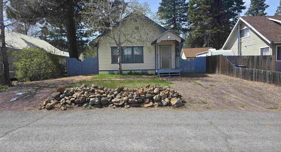 605 Delwood Street, Westwood, CA 96137 Photo