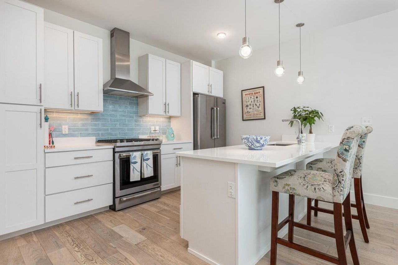 383 Commercial Street, Unit 316, Portland, ME 04101 Main Photo