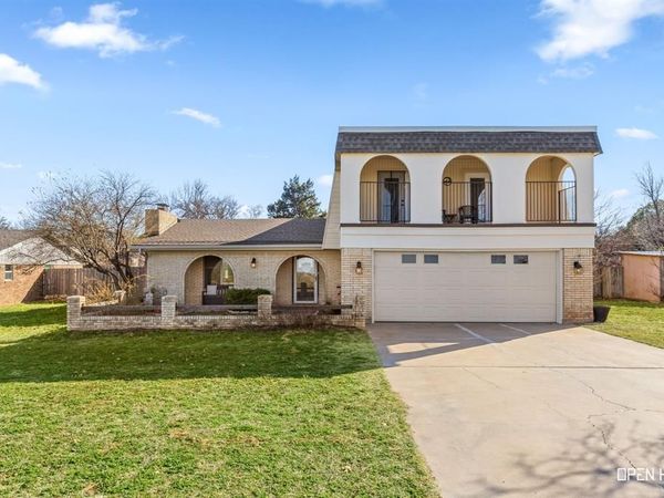 1206 E Sycamore Drive, Burkburnett, TX 76354