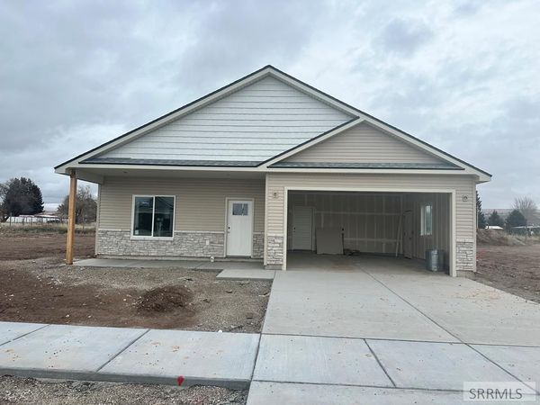3870 Mountain Bluebird Way, AMMON, ID 83406