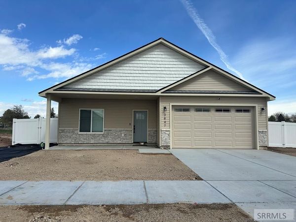 3870 Mountain Bluebird Way, AMMON, ID 83406