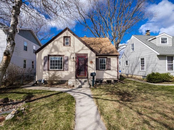 1321 S 115th STREET, West Allis, WI 53214
