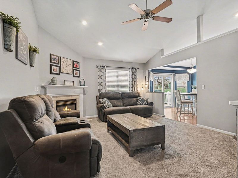 7513 Roxbury Court, Florence, KY 41042 Photo 3