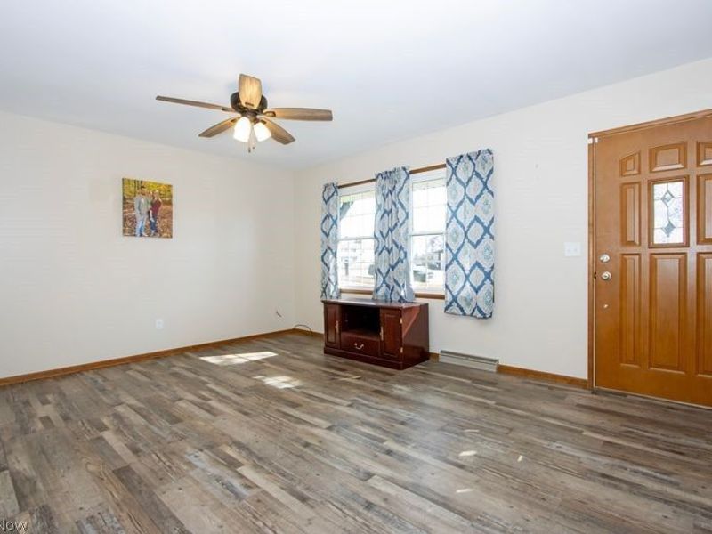 1822 Evline Drive, Mansfield, OH 44904 Photo 3