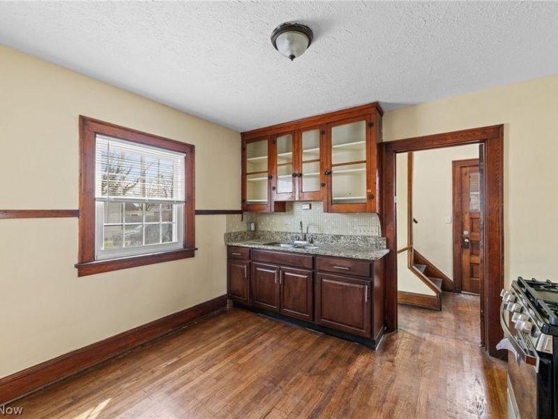 11801 Franklin Boulevard , Lakewood, OH 44107 Photo 7