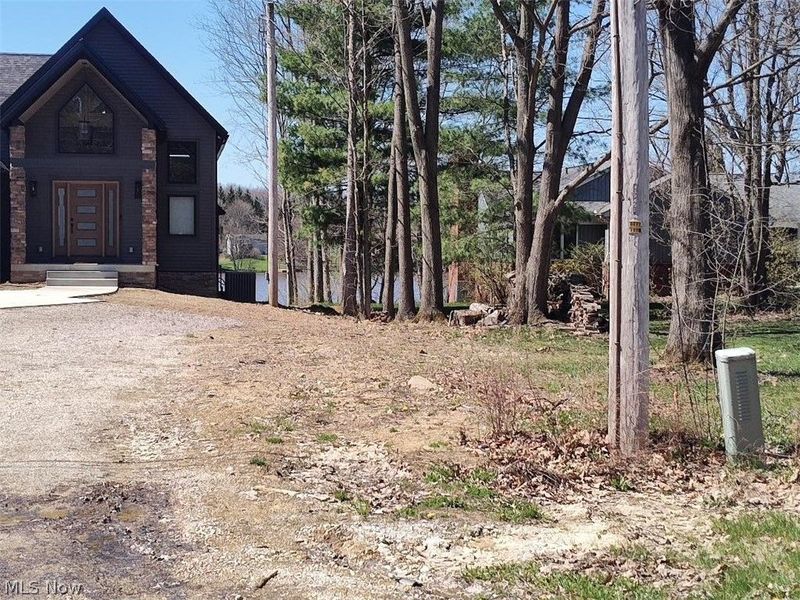 1302-03 Morning Star Drive, Roaming Shores, OH 44084 Photo 2