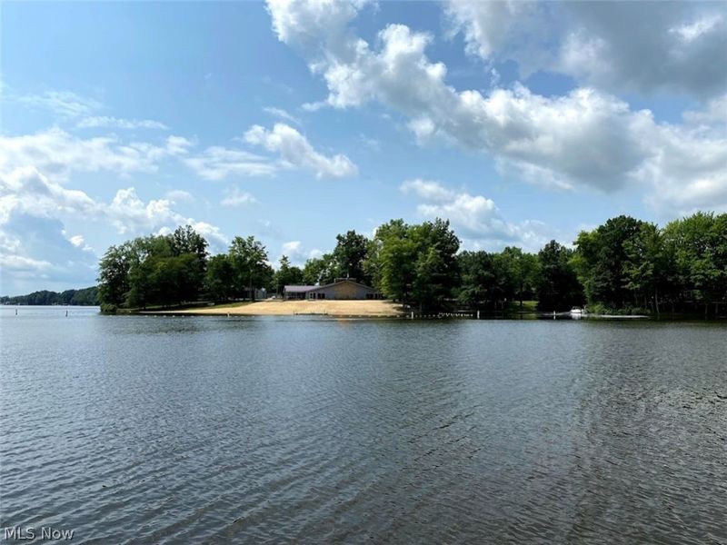 1302-03 Morning Star Drive, Roaming Shores, OH 44084 Photo 5