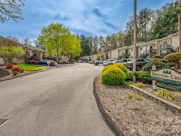 451 Britton Creek Drive , Hendersonville, NC 28791