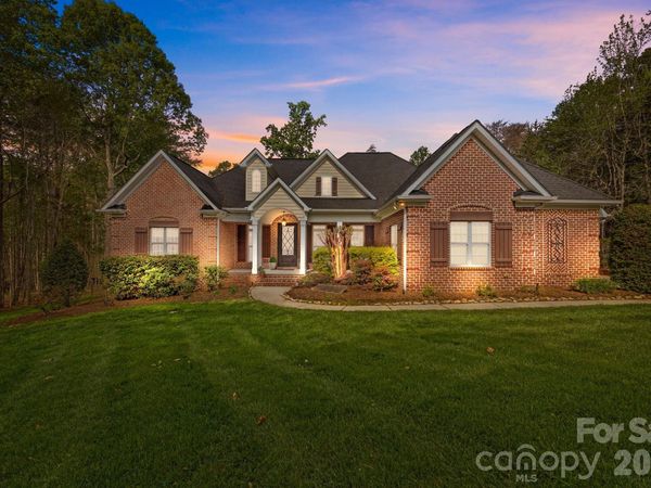 3143 James Plantation Drive, Denver, NC 28037