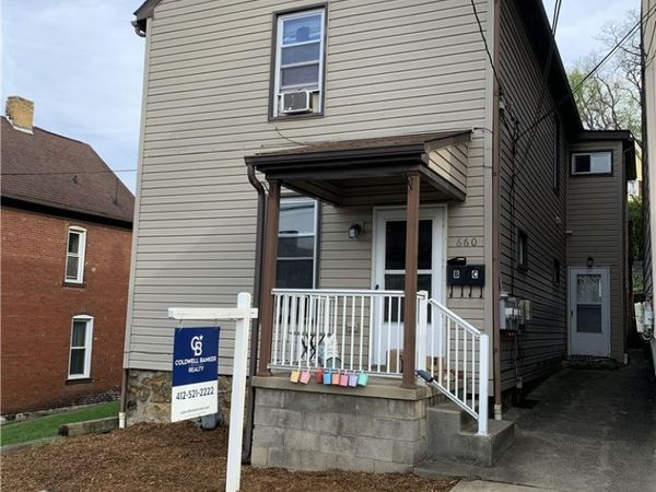 660 3rd St, Pitcairn, PA 15140