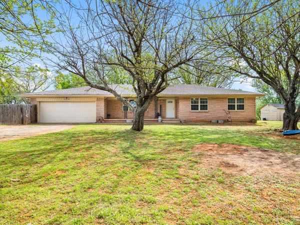 540 E Gracemont Street, Gracemont, OK 73042