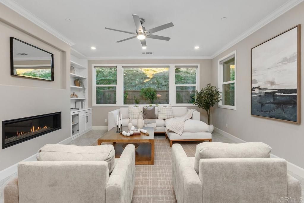 922 Lindbergh Drive, San Marcos, CA 92078 Main Photo