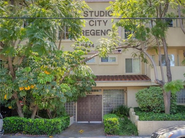 11044 Acama Street, Unit 302, Studio City, CA 91602
