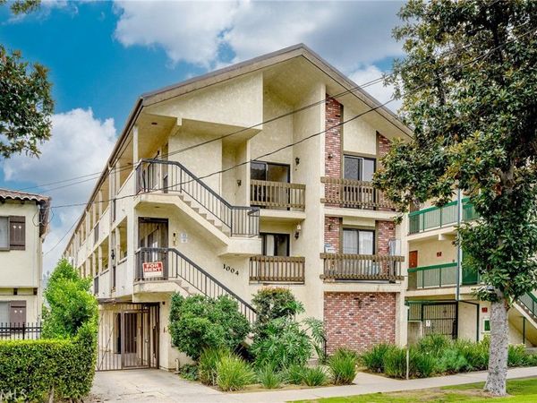1004 E Garfield, Unit 8, Glendale, CA 91205