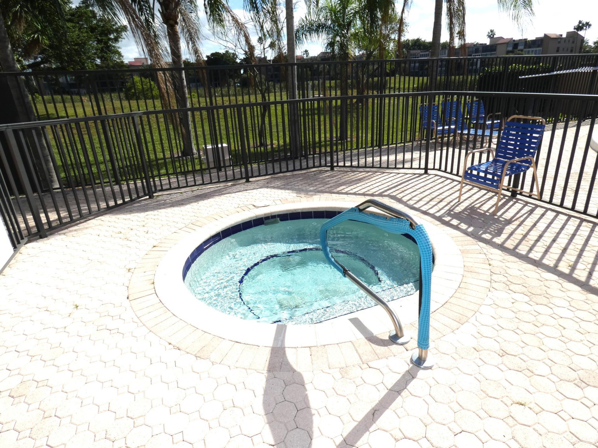 357 N Rock Island Road, Unit 407, Margate, FL 33063 Photo