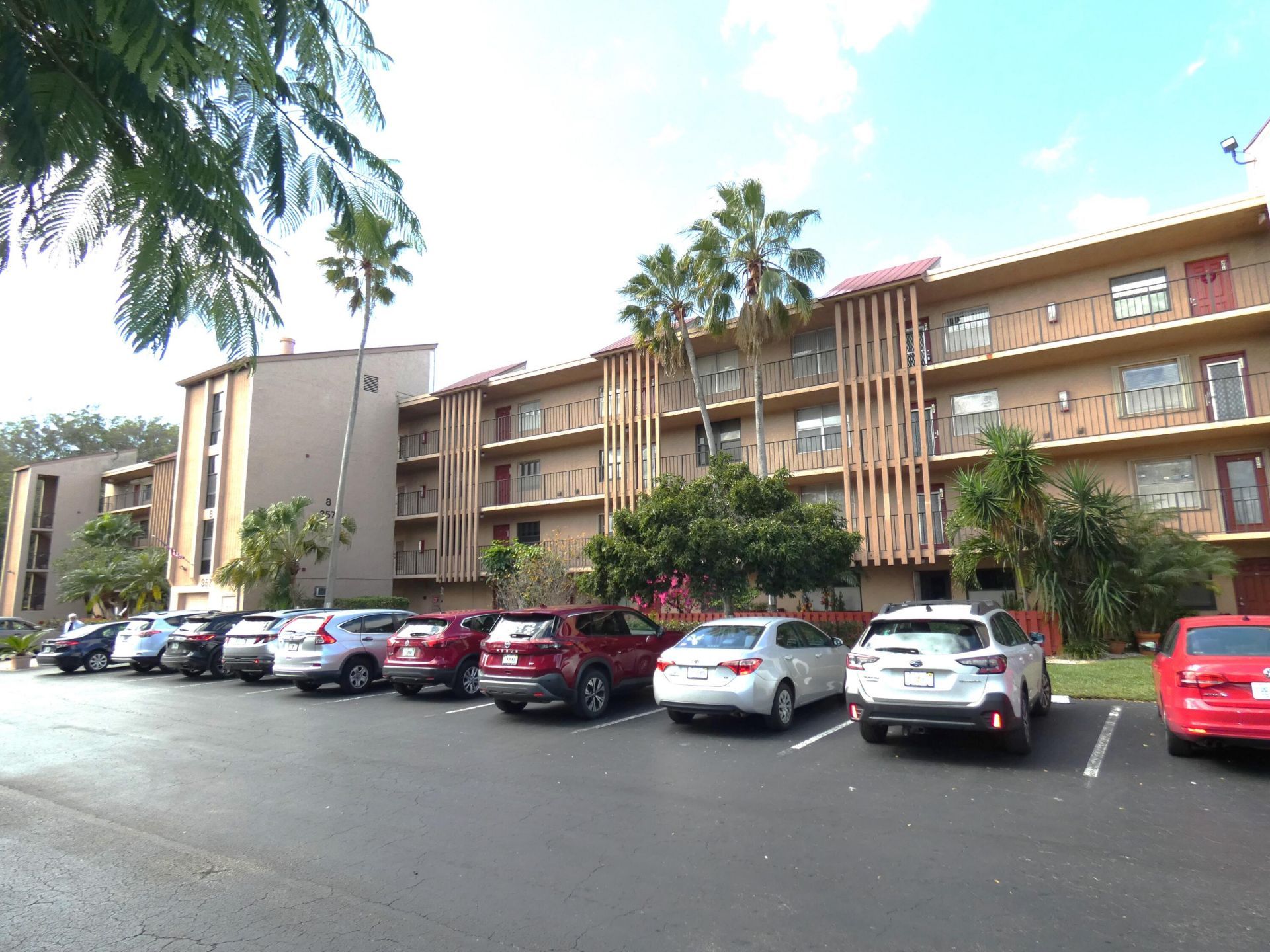 357 N Rock Island Road, Unit 407, Margate, FL 33063 Photo