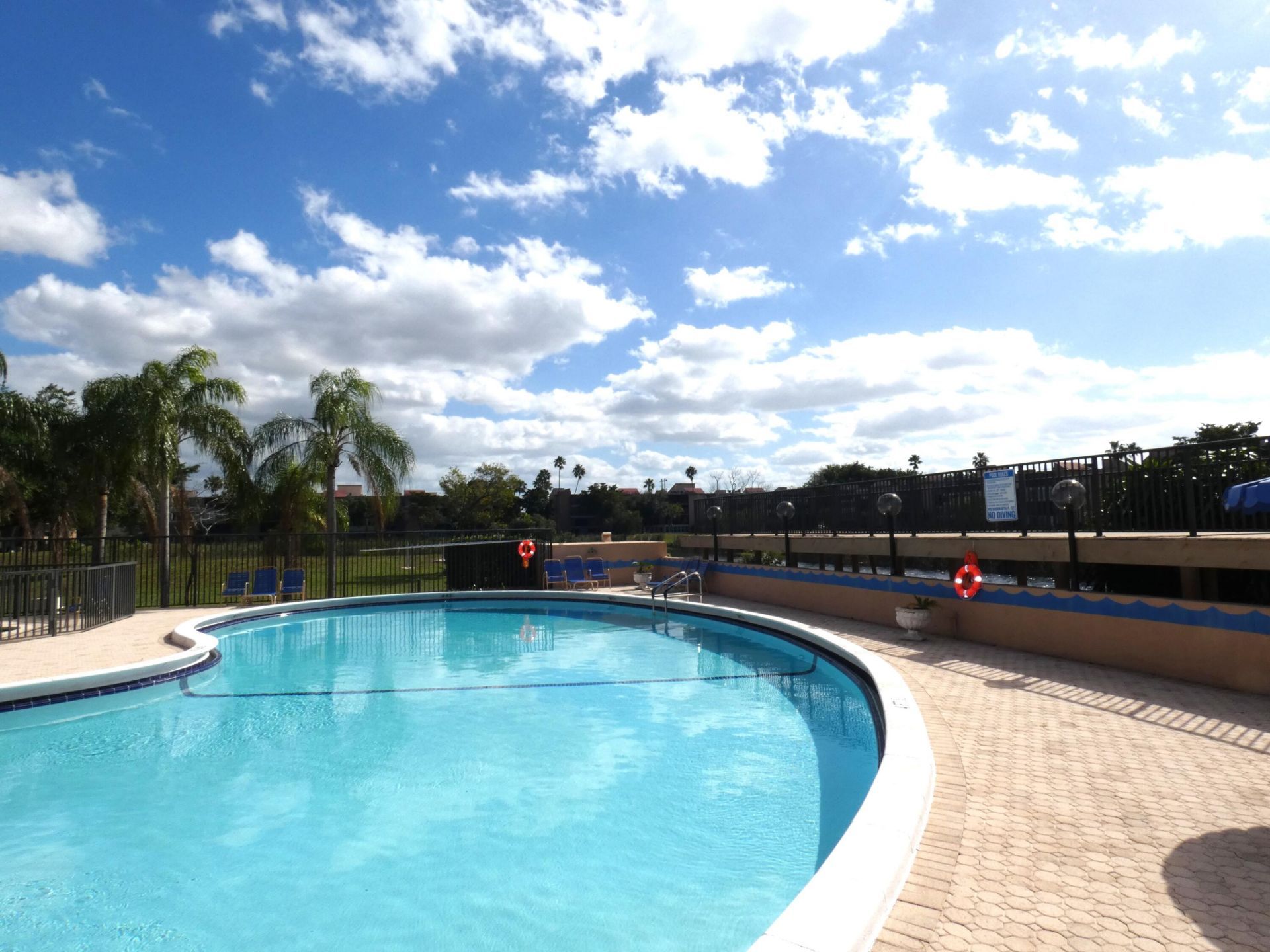 357 N Rock Island Road, Unit 407, Margate, FL 33063 Photo