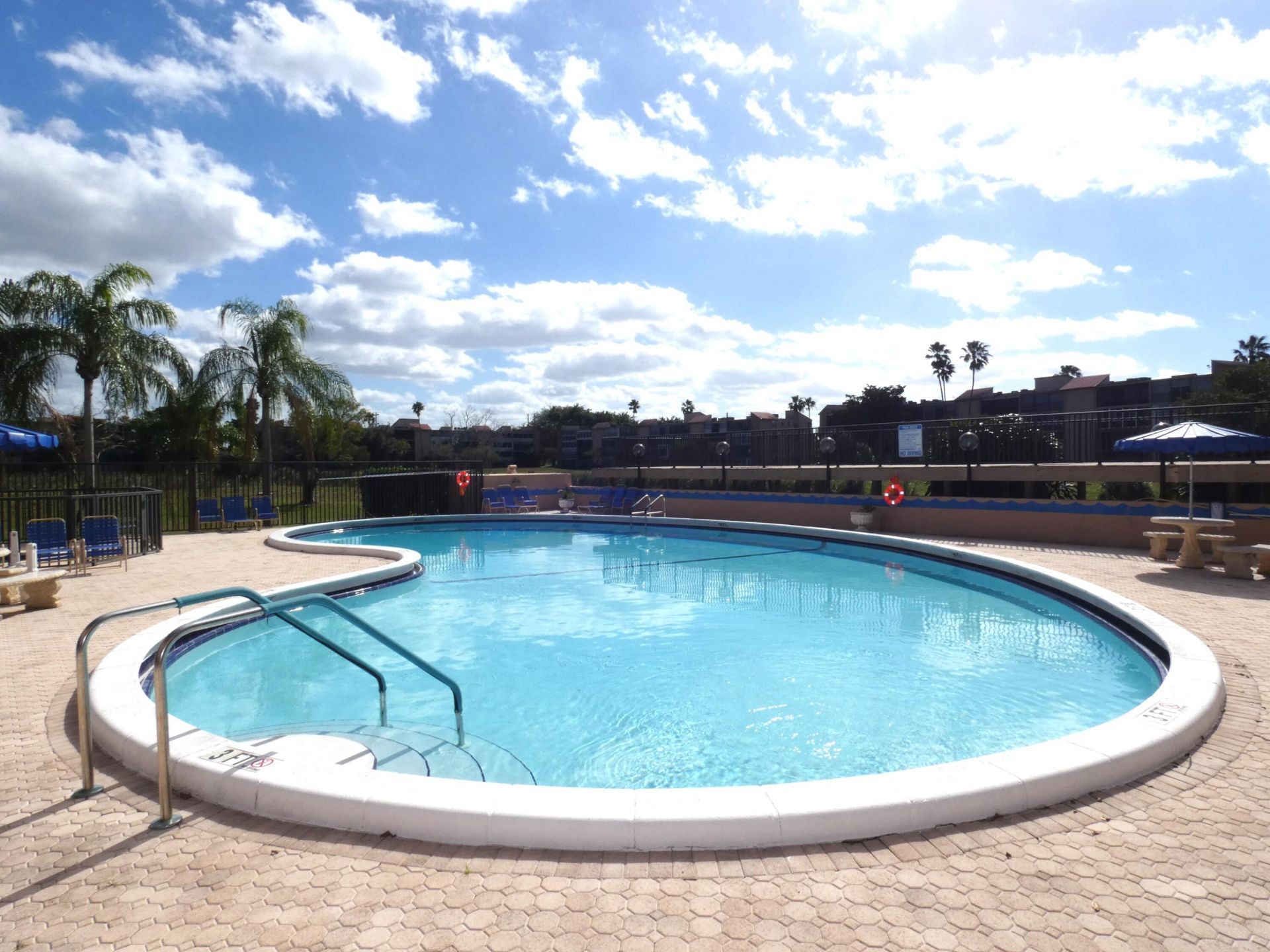 357 N Rock Island Road, Unit 407, Margate, FL 33063 Photo