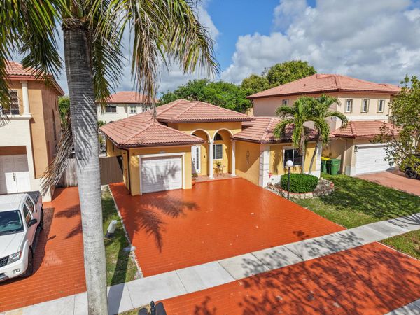 2724 NE 42nd Avenue, Homestead, FL 33033