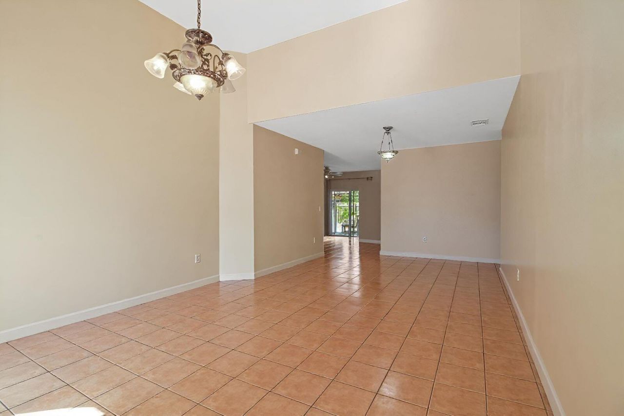 2724 NE 42nd Avenue, Homestead, FL 33033 Photo
