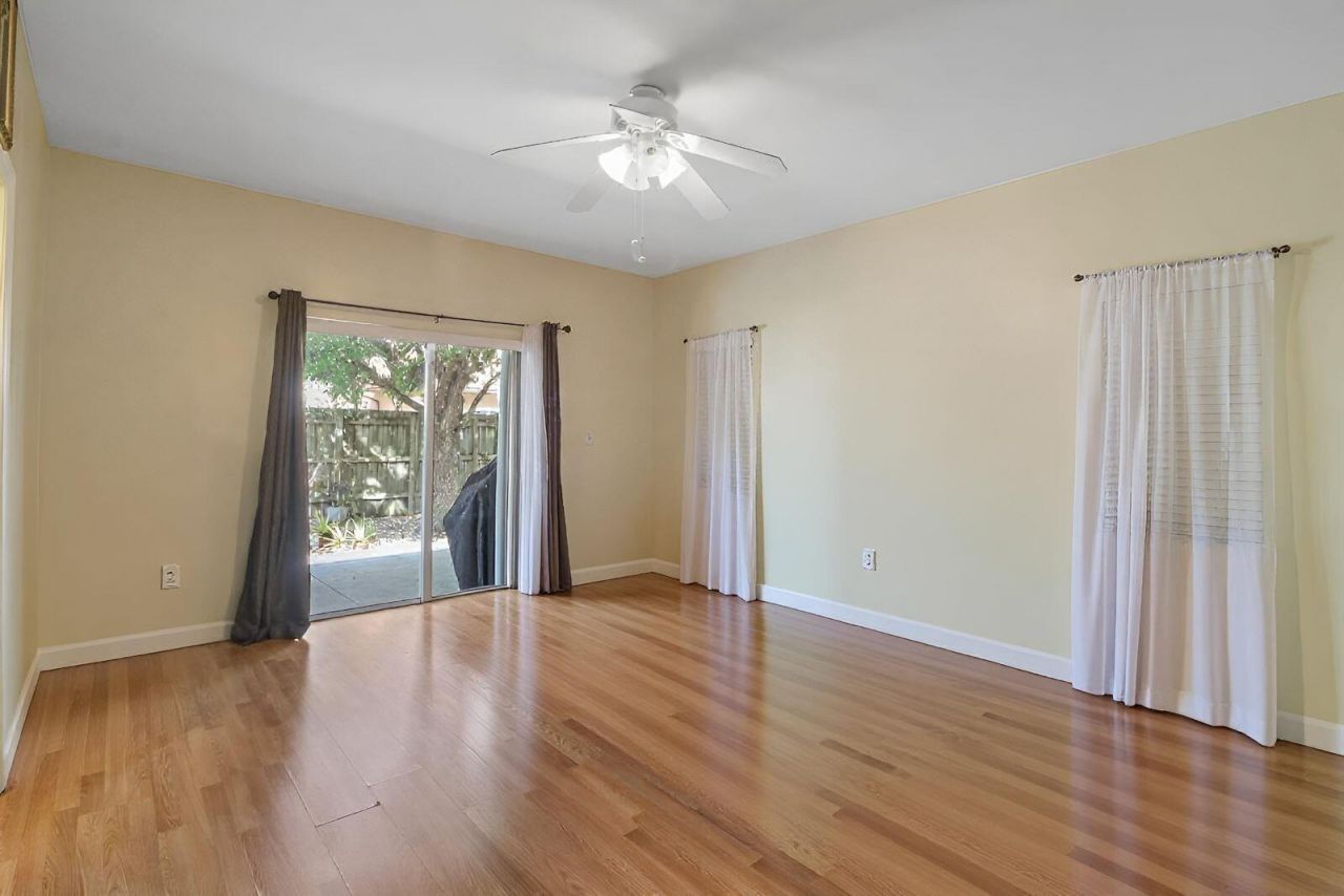 2724 NE 42nd Avenue, Homestead, FL 33033 Photo