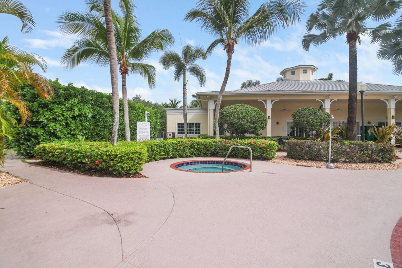 2724 NE 42nd Avenue, Homestead, FL 33033 Photo