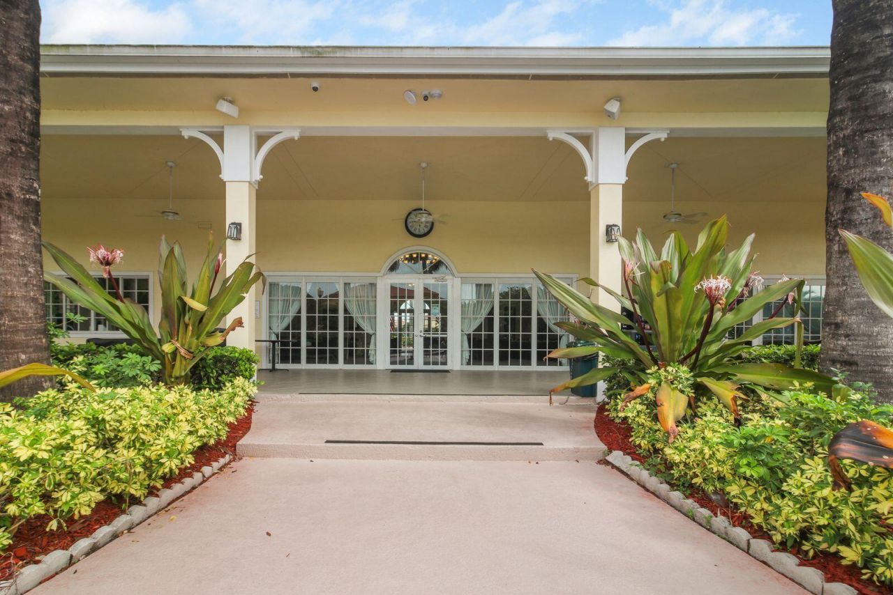 2724 NE 42nd Avenue, Homestead, FL 33033 Photo
