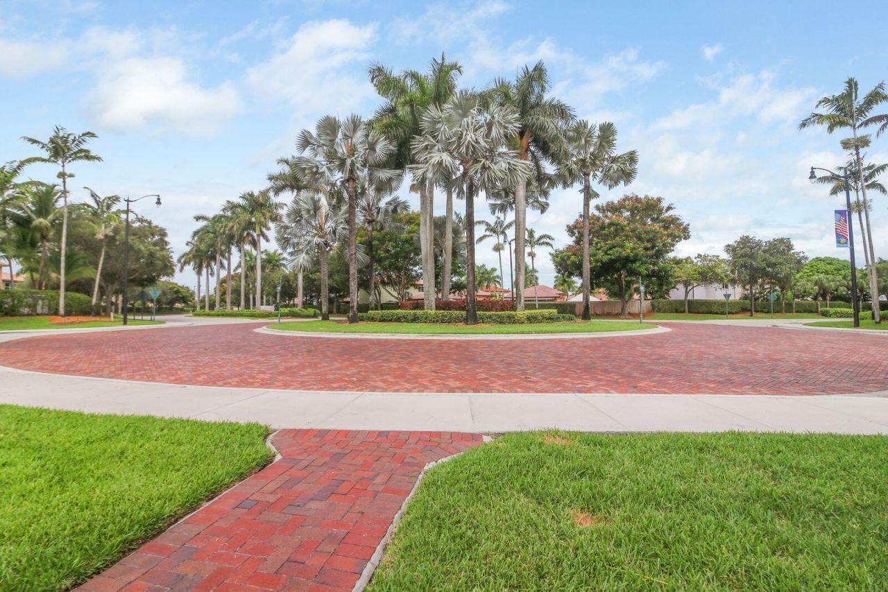2724 NE 42nd Avenue, Homestead, FL 33033 Photo