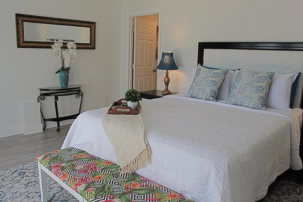 2077 Carambola Road, West Palm Beach, FL 33406 Photo