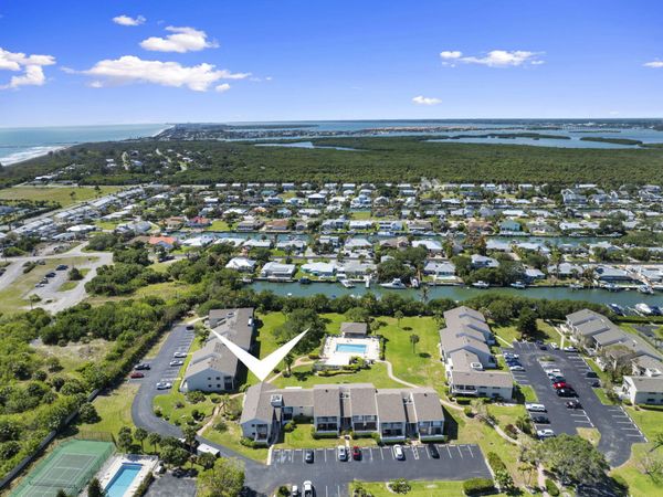 3209 S Lakeview Circle, Unit 8-101, Hutchinson Island, FL 34949