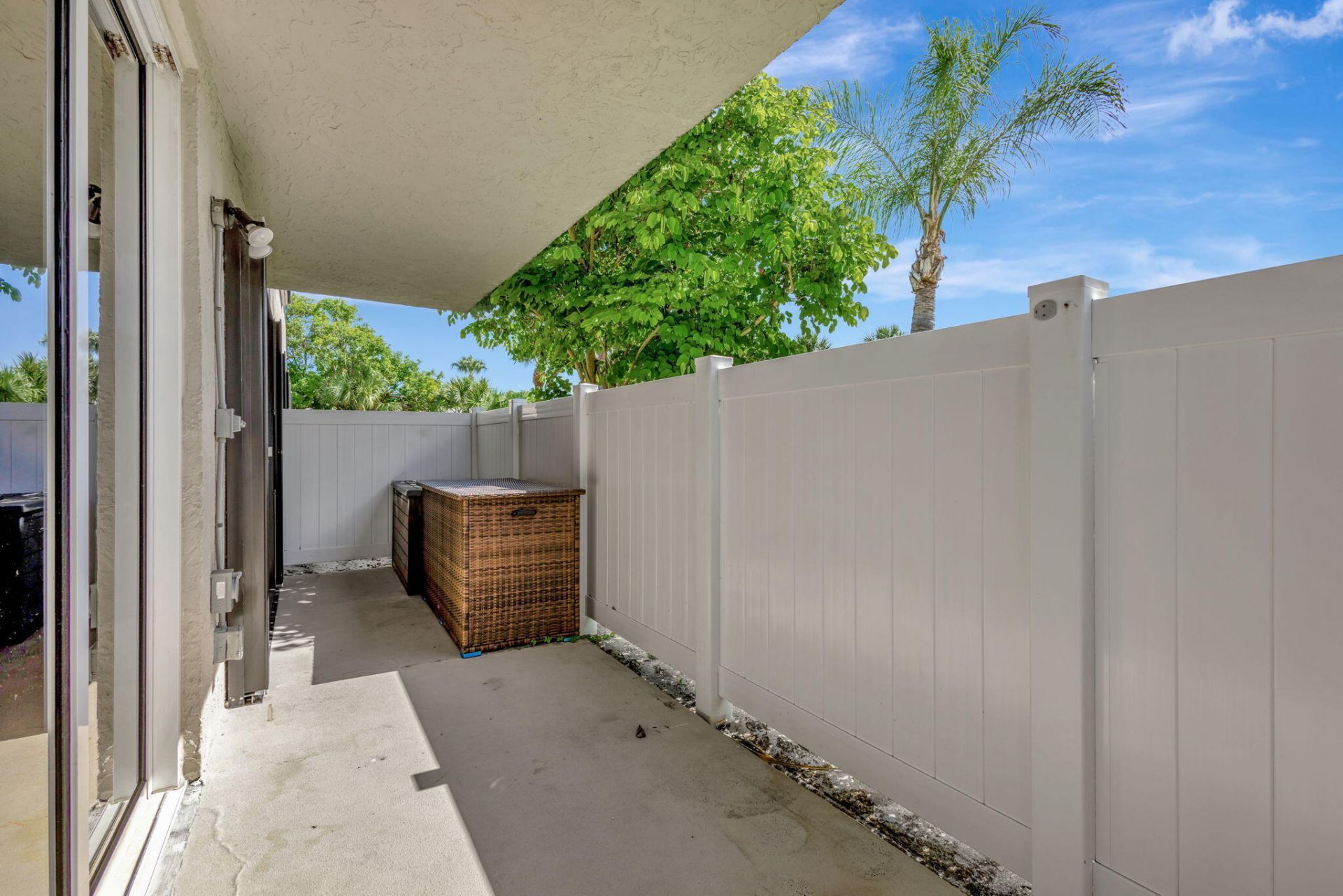 3209 S Lakeview Circle, Unit 8-101, Hutchinson Island, FL 34949 Photo