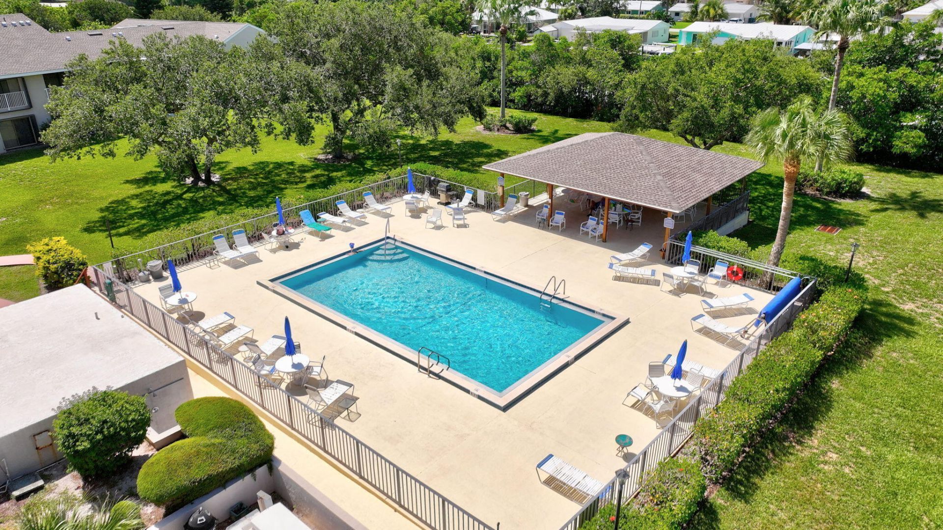 3209 S Lakeview Circle, Unit 8-101, Hutchinson Island, FL 34949 Photo