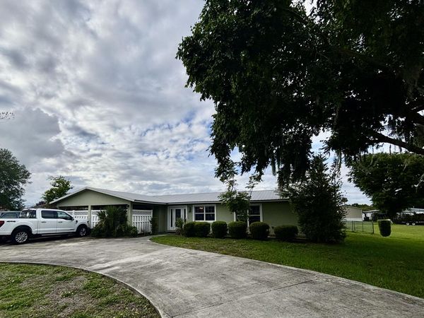 4003 SE 26th Street, Okeechobee, FL 34974