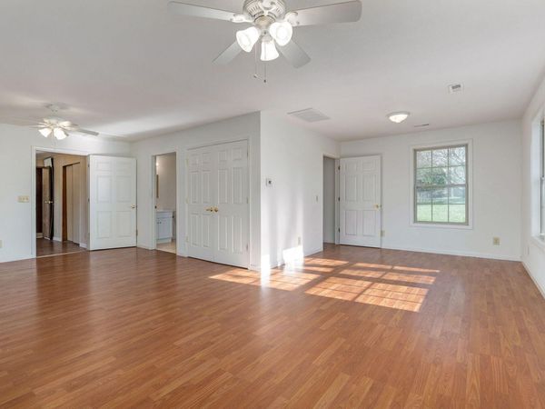 410 W First Street, Miller, MO 65707