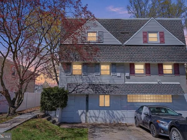 1809 NEW HOPE STREET, NORRISTOWN, PA 19401