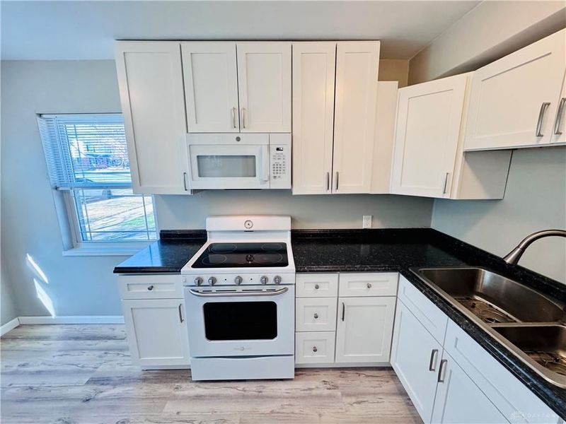 2725 Shroyer Road, Oakwood, OH 45419 Photo 11