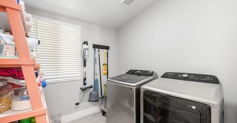 642 E St, Lincoln, CA 95648 Photo