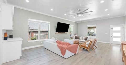 642 E St, Lincoln, CA 95648 Photo