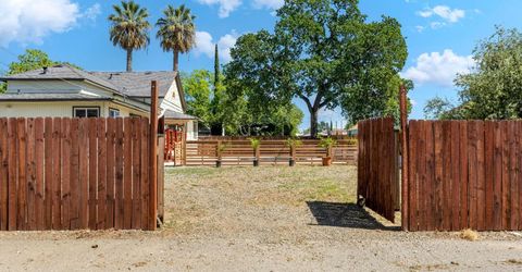 642 E St, Lincoln, CA 95648 Photo