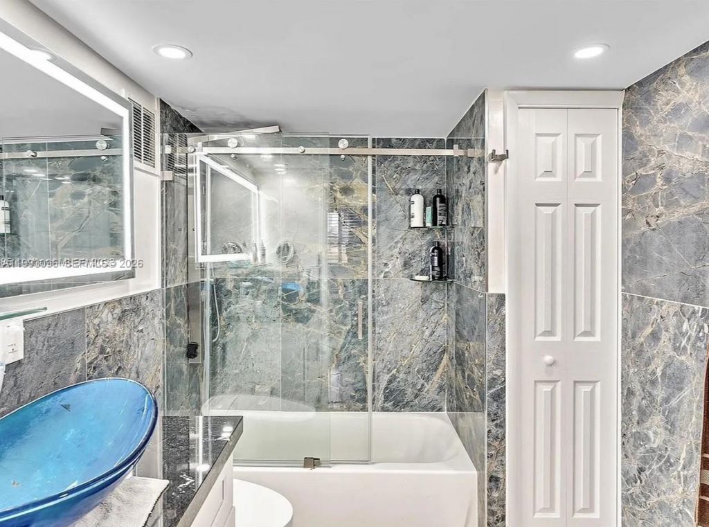 2450 NE 135th St, Unit 103, North Miami, FL 33181 Photo